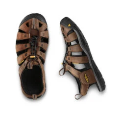 Keen Clearwater Leather CNX Sandale Für Herren | Dark Earth/Black -Keen Geschäft 6d307696d782a45f5ce45ff681f987a21484653b