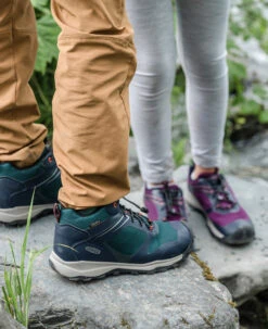 Keen Wanduro Waterproof Schuhe Für Jüngere Kinder | Sky Captain/Evening Primrose -Keen Geschäft EMEA F23 KidsWanduroLowWPEnhancedA PDP KPD 244 EnhancedPDPContent03 83b9ac34 489c 4869 9ff8 7018a2d325fc