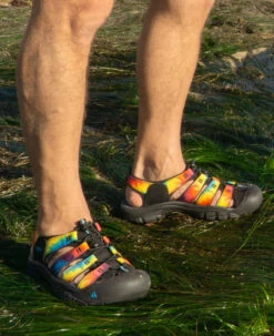 Keen Newport Retro Für Herren | Original Tie Dye -Keen Geschäft Retro TieDye M PDP Lifestyle 2